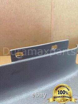 01-07 Chevy Silverado/GMC Sierra Crew Cab LH BODY C-PILLAR TRIM Pewter 15214587
