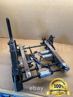 03-06 Chevy Silverado/GMC Sierra Crew Cab RF SEAT TRACK FRAME w Motor