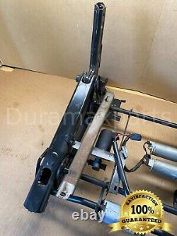03-06 Chevy Silverado/GMC Sierra Crew Cab RF SEAT TRACK FRAME w Motor