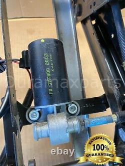 03-06 Chevy Silverado/GMC Sierra Crew Cab RF SEAT TRACK FRAME w Motor