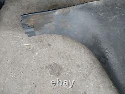 03-06 Crew Cab LEFT B Pillar Center Trim Silverado Sierra Pewter Code 69