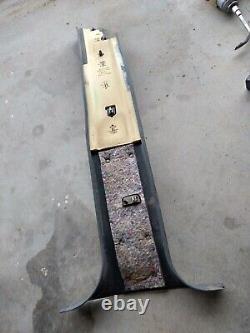 03-06 Crew Cab LEFT B Pillar Center Trim Silverado Sierra Pewter Code 69