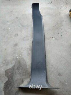 03-06 Crew Cab RIGHT B Pillar Center Trim Silverado Sierra Pewter Code 69