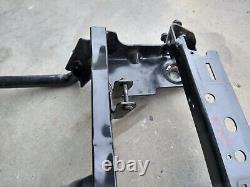 03-06 Crew Cab RIGHT Rear 60/40 Bench Seat Track Frame Riser Silverado Sierra
