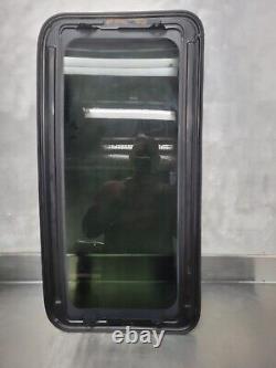 07-13 GMC Sierra Silverado Crew Cab Moon Roof Sun Roof Glass SEE MEASUREMENTS