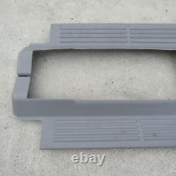 1999-2006 LH RH Front Door Sill Plate Silverado Sierra Avalanche kick sill Gray