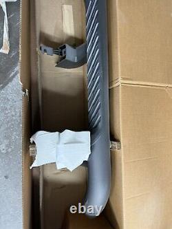 19-24 Chevy Silverado GMC Sierra 1500 4 Side Step Left Black Crew Cab OEM Round