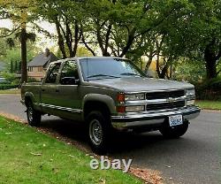 2000 Chevrolet Silverado 2500 LS 4X4 Crew Cab