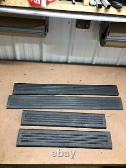 2007-2013 CHEVY SILVERADO CREW CAB Door SILL PLATE SET EBONY BLACK