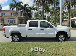 2009 GMC Sierra 1500 CREW CAB CLEAN CARFAX LOW MILE NON SMOKE MUST SELL