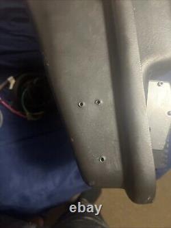 2014-2018 Silverado Sierra Crew Cab Kicker 200 Watt Subwoofer Kit 19303118 USED