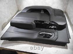 2019-22 Sierra/silverado 1500 Crew, Rh Right Rear Interior Door Panel (x1ne06)