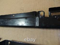 99-06 Chev Silverado/GMC Sierra Crew Cab Door Sill Bracket Front & Rear PAIR L/R