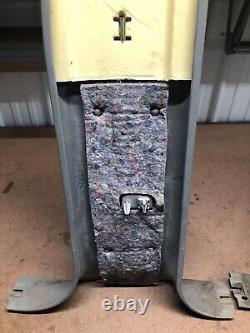 99-06 Chevrolet Silverado GMC Sierra Crew Cab LH RH B Pillar Trim PAIR Gray 92