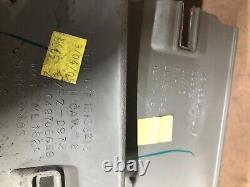 99-06 Chevrolet Silverado GMC Sierra Crew Cab LH RH B Pillar Trim PAIR Gray 92