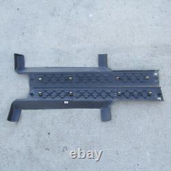 99-06 LH RH Front Door Sill Plate Silverado Sierra Avalanche kick sill Dark Gray