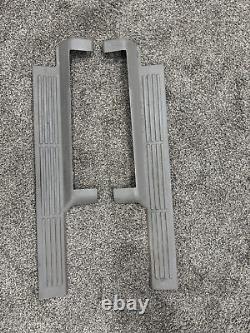 99-06 LH RH Front Door Sill Plate Silverado Sierra Avalanche kick sill Gray