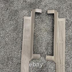 99-06 LH RH Front Door Sill Plate Silverado Sierra Avalanche kick sill tan