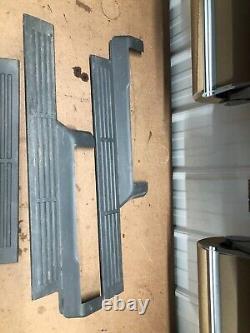 99-06 LH RH Front Rear Door Sill Plate CREW Silverado Sierra Avalanche kick sill