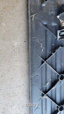 99-06 LH RH Front Rear Door Sill Plate Silverado Sierra Avalanche DARK GREY set