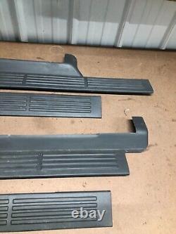 99-06 LH RH Front Rear Door Sill Plate Silverado Sierra Avalanche kick sill Crew