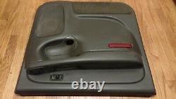 99-07 SILVERADO SIERRA 1500 2500 3500 Crew Cab LEFT REAR Door Trim Panel DK GREY