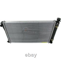 New Radiator Plastic And Aluminum Fits Chevrolet C1500 1988-1998 Gm3010258