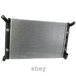 Radiator For 2011-15 Chevy Silverado 2500 HD 6.0L 1 Row With Eng Oil Cooler